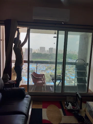 Highrise sliding window repair technicians Mumbai by Vishwa Windows