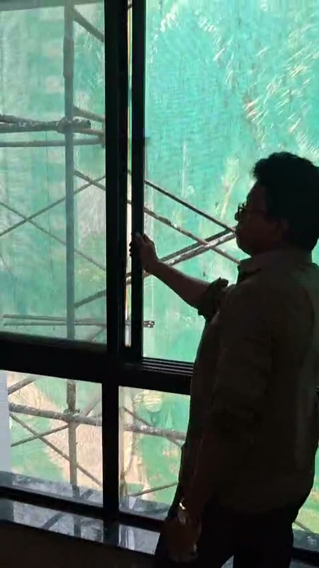 Video: Black aluminium sliding window repair Mumbai by Vishwa Windows