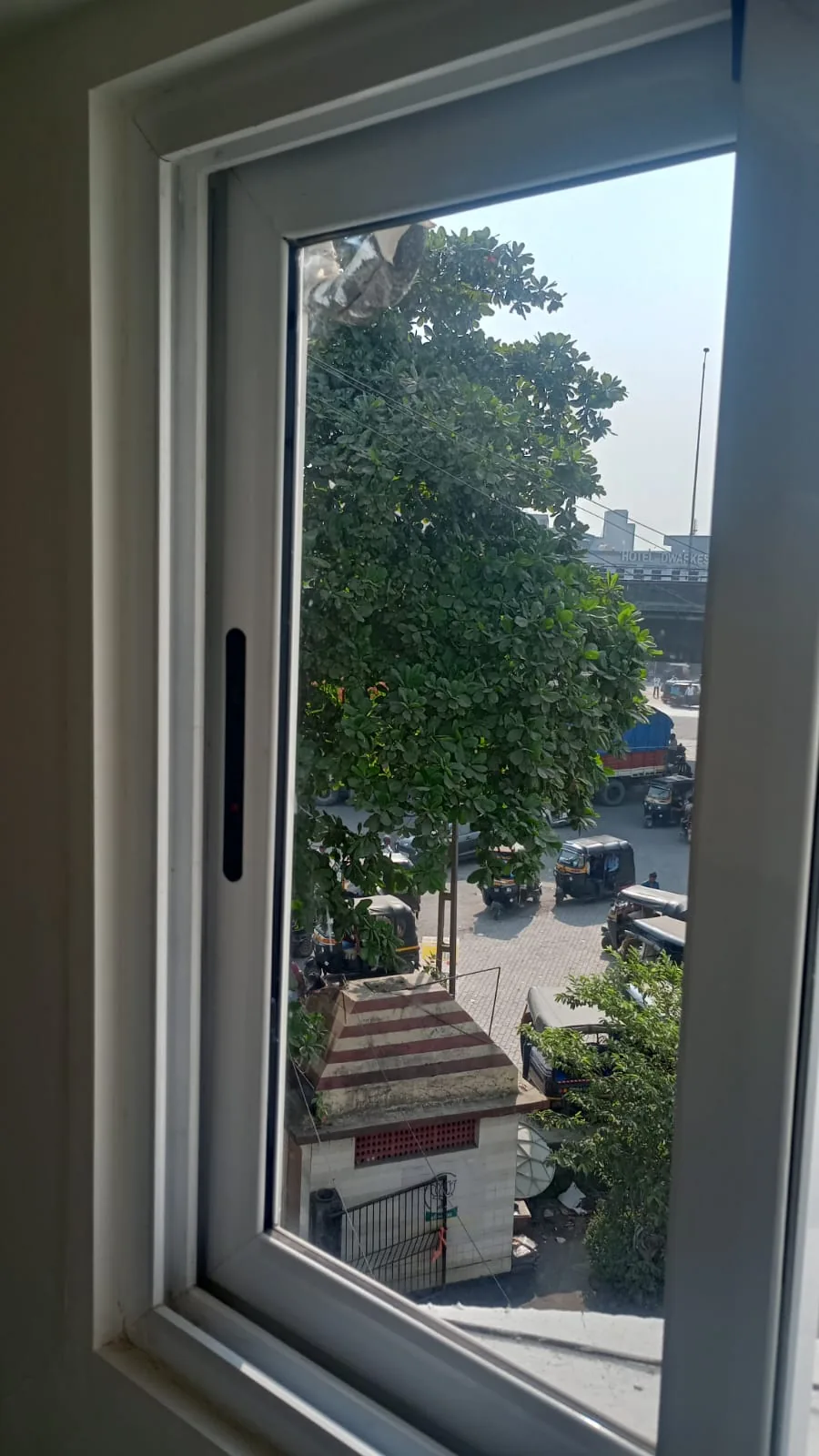 Soundproof domal sliding window Mumbai by Vishwa Windows